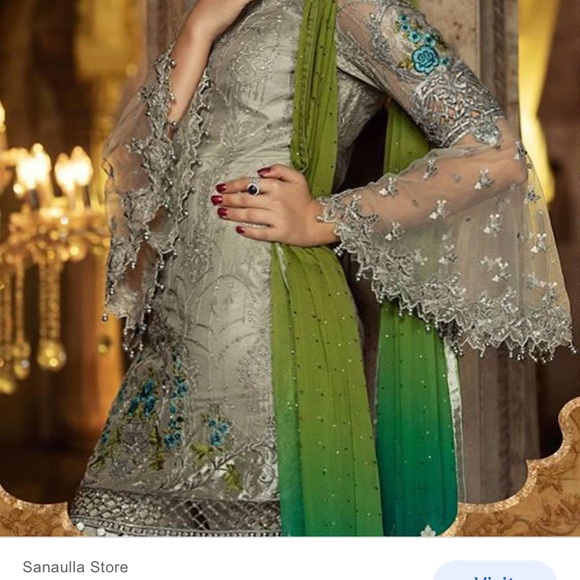 Pakistani branded dresses - Picture 2 of 3